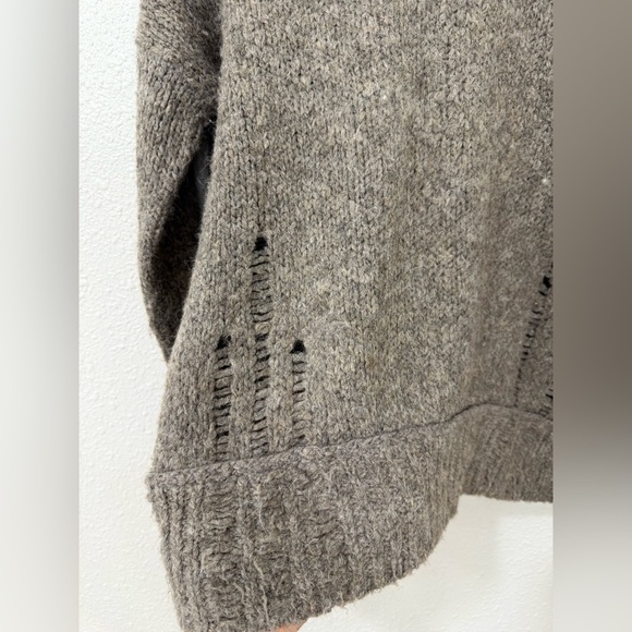 360 Sweater Tan Crew Neck Knit - Picture 2 of 10